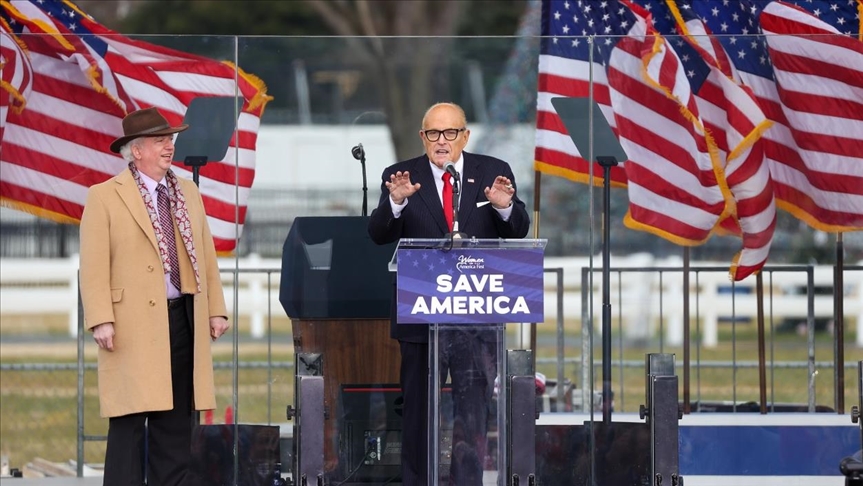 Empresa demanda a Giuliani, abogado de Trump, por promover "campaña de desinformación" en EEUU