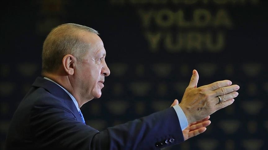 أردوغان: سنثبت أن "العدالة والتنمية" جزء من مستقبل تركيا
