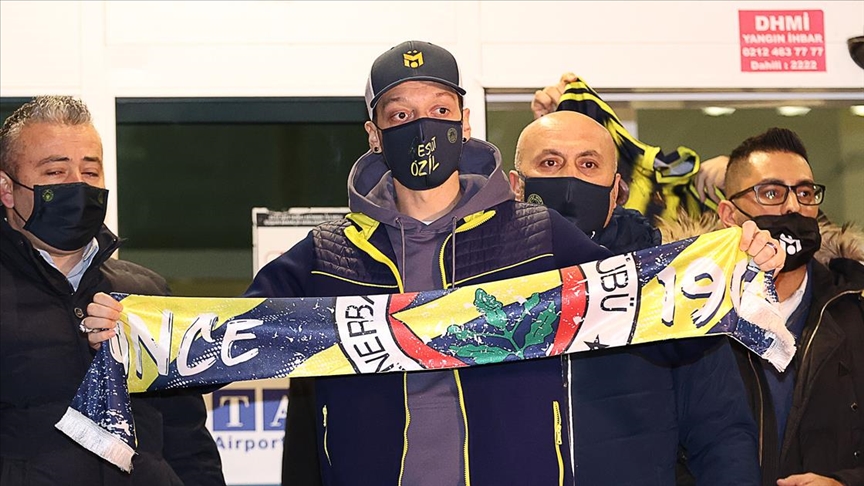 Mesut Özil'in imza töreni 27 Ocak Çarşamba günü yapılacak