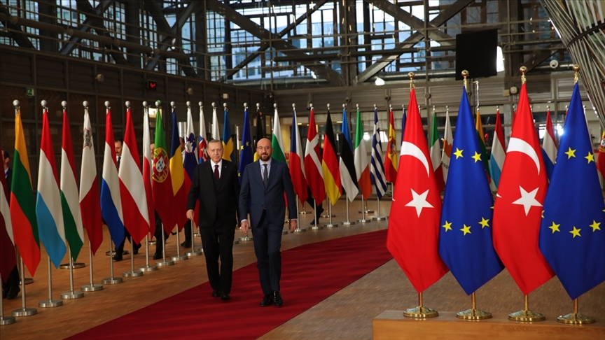 Türkiye-AB ilişkilerinde normalleşme kapısı aralanabilir mi?