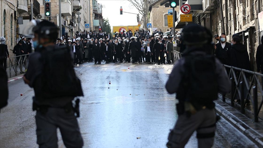 İsrail polisinden Ultra-Ortodoks Yahudilerin karantina karşıtı protestosuna müdahale: 8 gözaltı