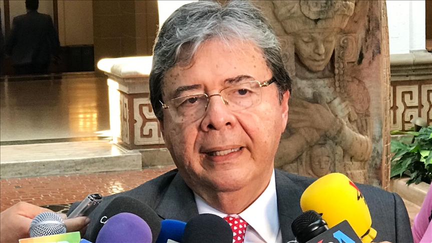 Murió por COVID-19 el ministro de Defensa de Colombia, Carlos Holmes Trujillo