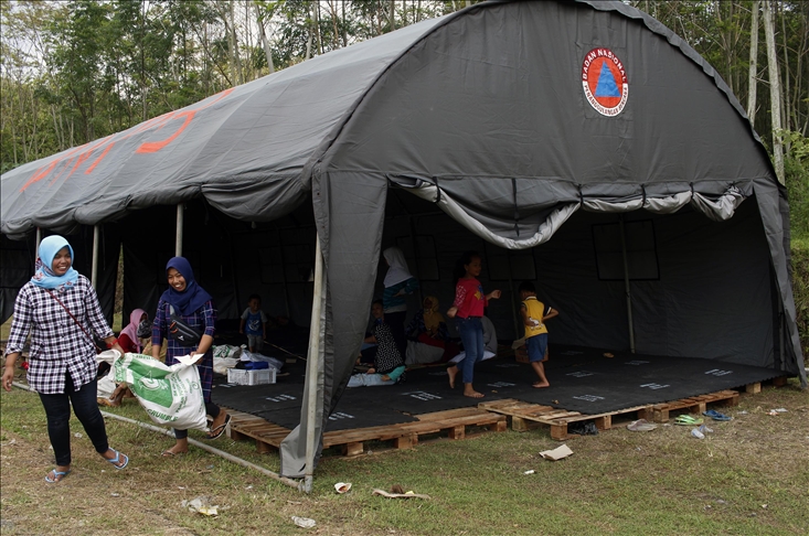 Ratusan pengungsi Gunung Merapi kembali ke rumah