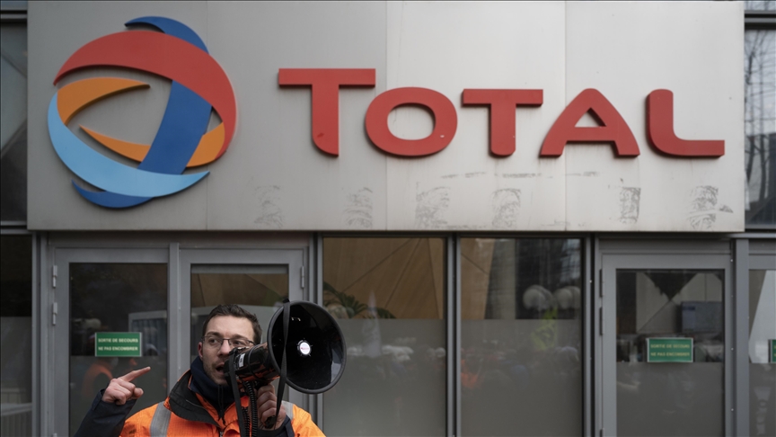"توتال" الفرنسية تتطلع لتوسيع استثماراتها النفطية بالعراق