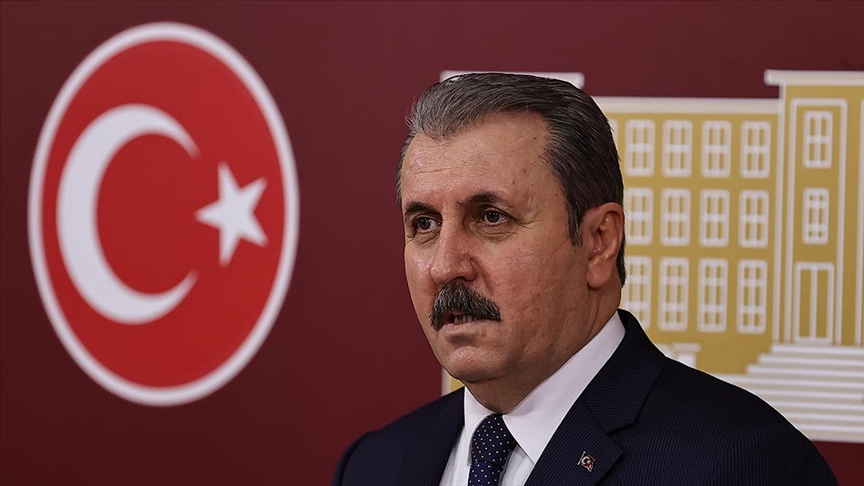 BBP Genel Başkanı Destici: CHP'nin bazı temsilcilerinin vali ve kaymakamlara 'militan' suçlamasında bulunması bühtandır
