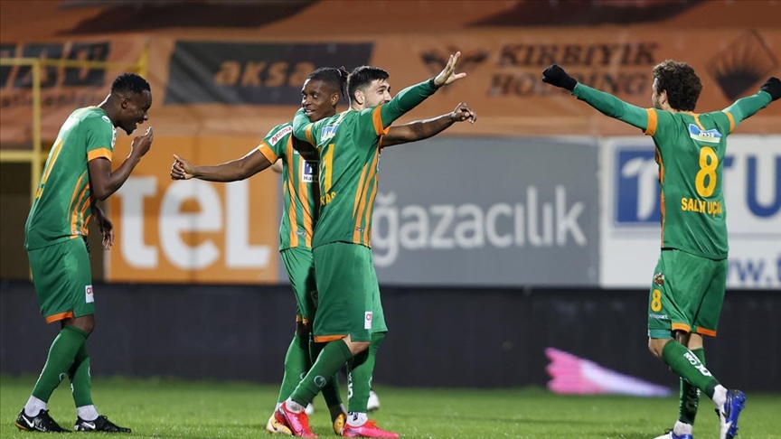 Alanyaspor'dan en iyi ilk yarı performansı