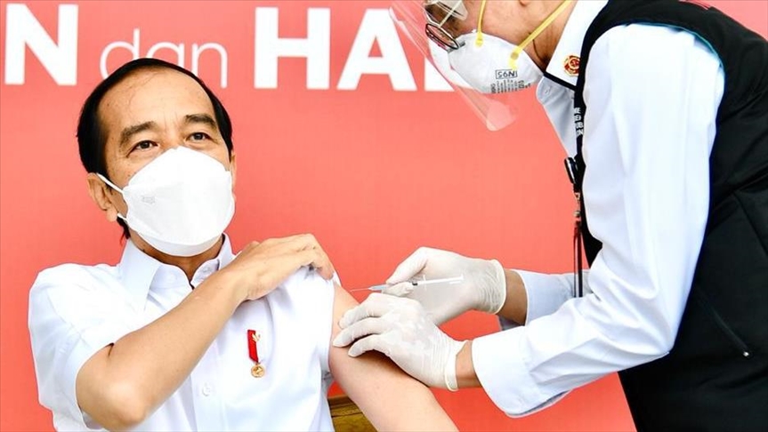 Indonesia's president gets 2nd dose of COVID vaccine