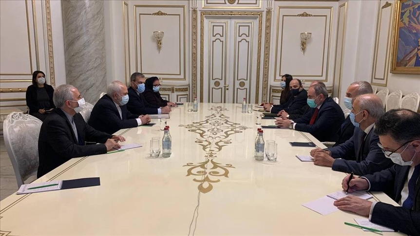 وزیر خارجه ایران با نخست‌وزیر ارمنستان دیدار کرد