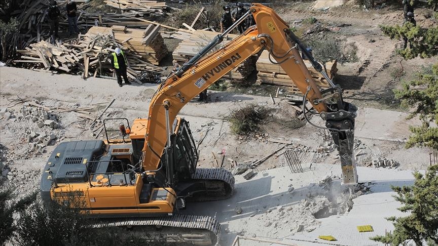 Israeli army razes several structures in West Bank