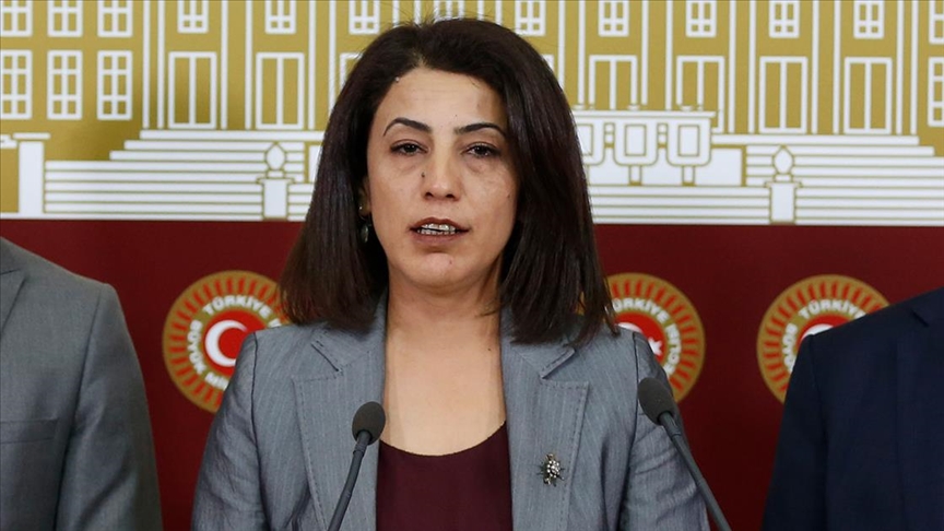 HDP'li vekilin, terör şüphelisinin cebinden aldığı telefonda örgütsel dokümanlar bulundu 