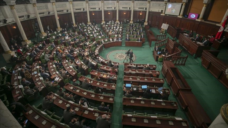 البرلمان التونسي يصادق بالأغلبية على التعديل الحكومي