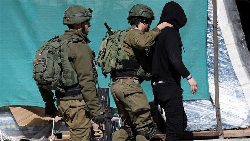 İsrail güçleri Kudüs'te 18 Filistinliyi gözaltına aldı