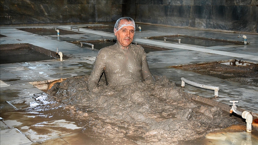Mineral-rich waters of western Turkey heal visitors