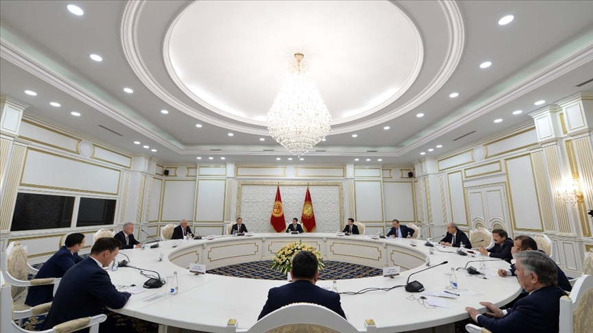 Türk Dünyası kurumlarının temsilcileri, Kırgızistan Cumhurbaşkanı Caparov'a başarı diledi