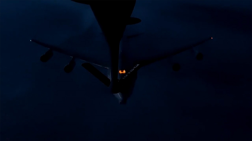 Türk Hava Kuvvetleri, NATO uçağına ilk kez gece görevinde havada yakıt ikmali yaptı
