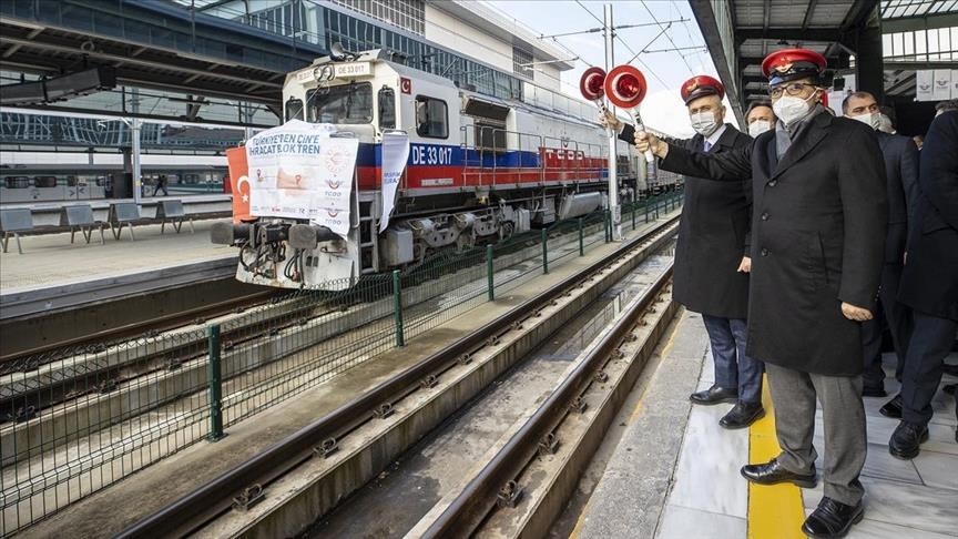 Le train transportant du minerai de Bore de la Turquie vers la Chine a pris la route 