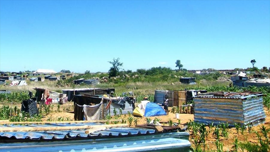 Open toileting plagues cities in Zimbabwe