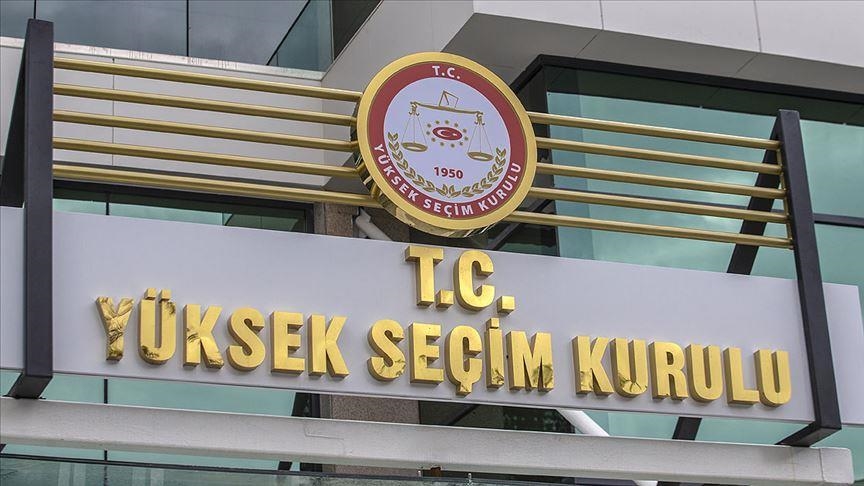 YSK 17 partinin seçimlere girme yeterliliğine sahip olduğunu belirledi