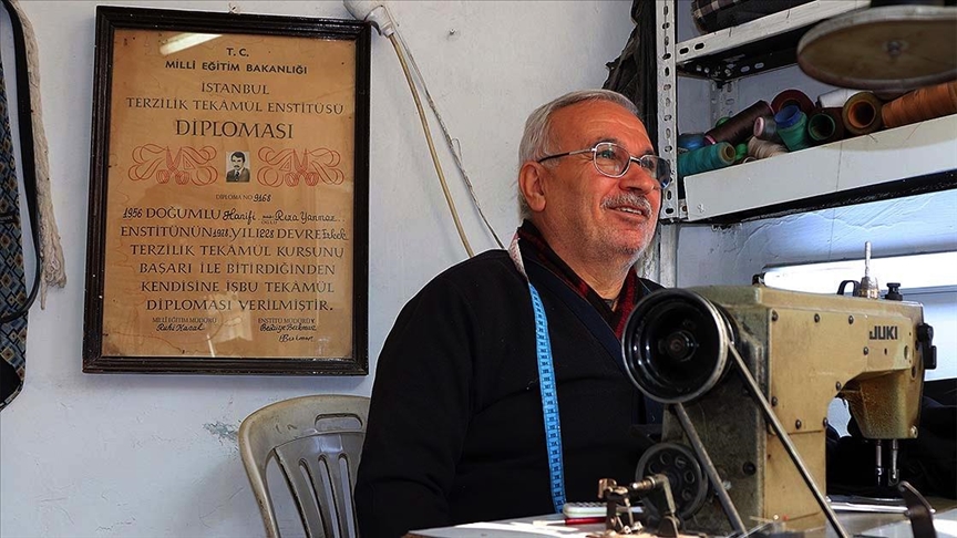 Tarihi sokakların yarım asırlık 'diplomalı' terzisi 