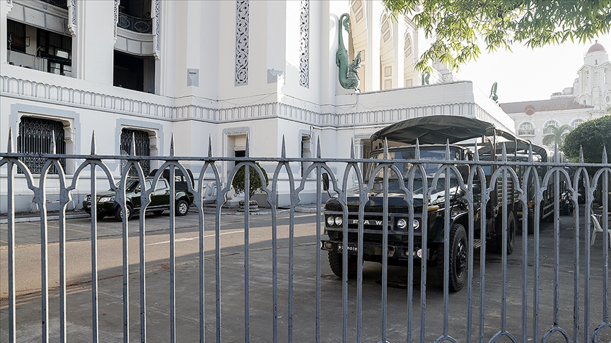 Türk Büyükelçiliğinden Myanmar'da yaşayan Türk vatandaşlarına 'sokağa çıkmayın' uyarısı