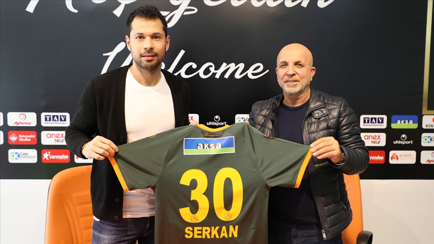 Aytemiz Alanyaspor Serkan Kırıntılı'yı transfer etti