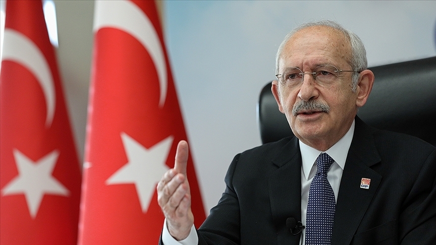 CHP Genel Başkanı Kılıçdaroğlu: Gençlerin gece yarısı operasyonuyla gözaltına alınması kabul edilemez