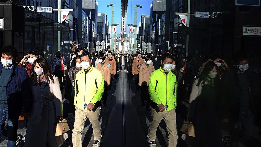 Japonya'da Kovid-19 salgınında 'Evde kal' çağrısına uymayan iktidar koalisyonu milletvekili istifa etti