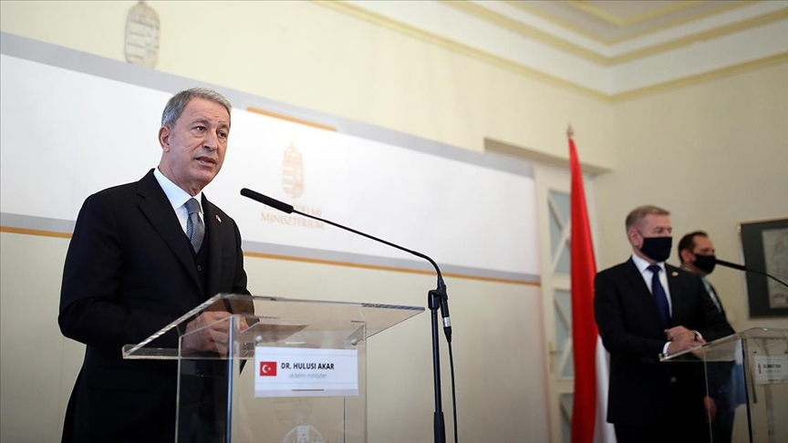 Bakan Akar: Türkiye-Macaristan iş birliğinin tüm bölge ve Avrupa için önemli katkılar sağlayacağını değerlendiriyoruz