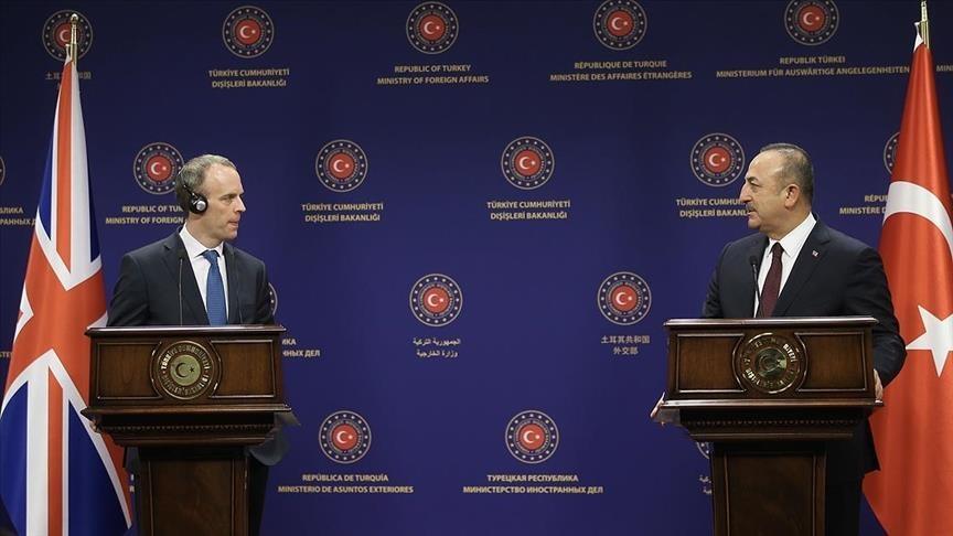 Top Turkish, British diplomats discuss Cyprus issue