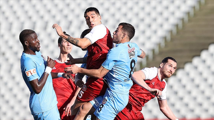Fatih Karagümrük evinde galip geldi