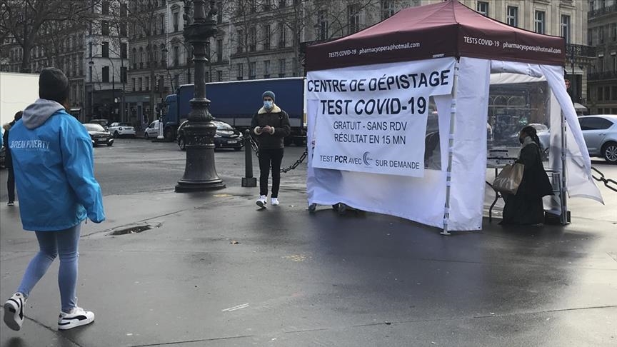 Covid-19 / France : 404 décès et 23 337 cas de contamination en 24 heures