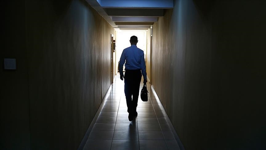 US economy adds 49,000 jobs, unemployment at 6.3%
