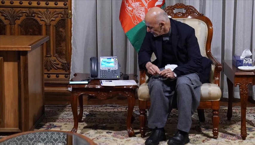 گفت‌وگوی وزیر دفاع آمریکا و رئیس‌جمهور افغانستان