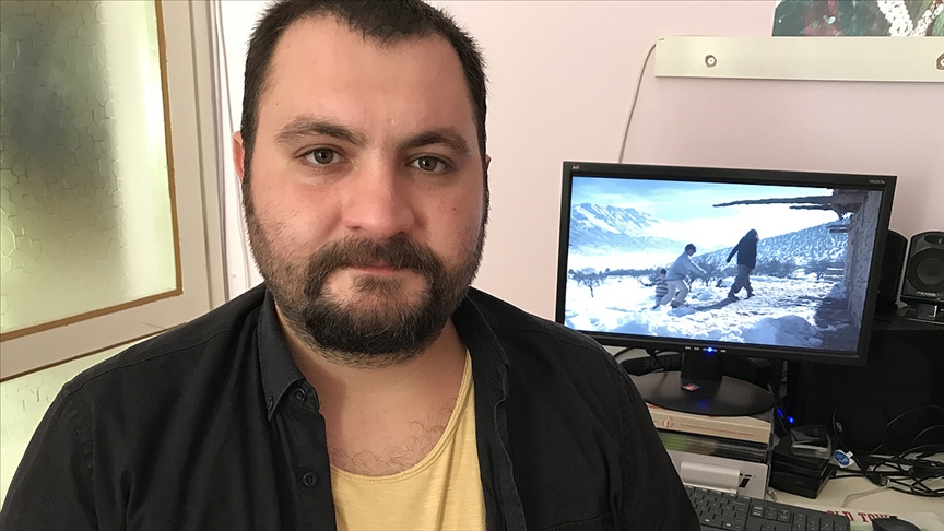Gidemediği Hollywood'dan ödülü kargoyla gelen yönetmenin, yeni filmine bakanlık desteği