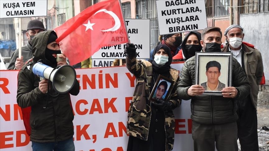 Families victimized by PKK stage protest in SE Turkey