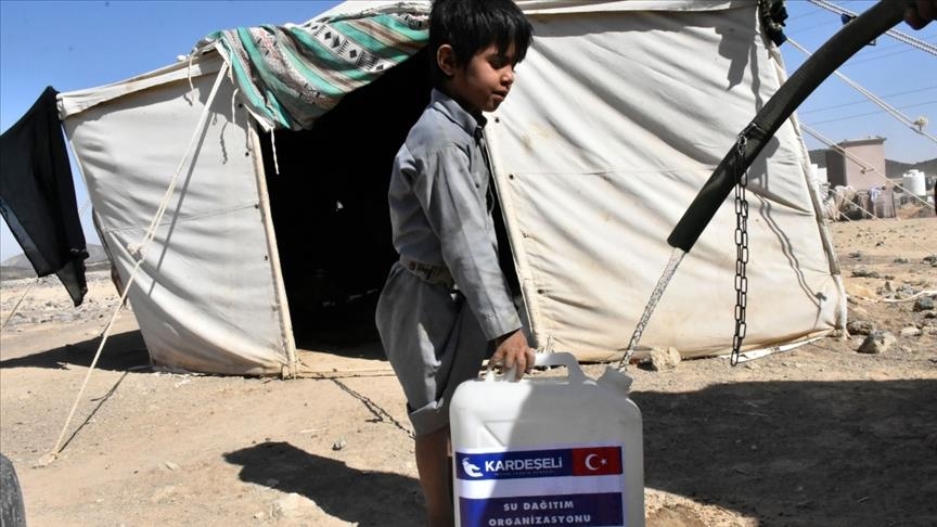 Turkish charity distributes aid in Yemen