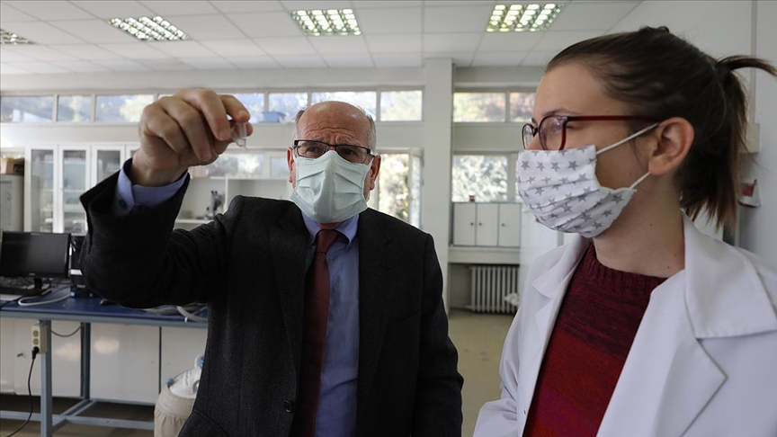 TÜBİTAK ödüllü bilim insanı kurak dünyada yaşayabilecek bitkilerin 'anahtarını' arıyor