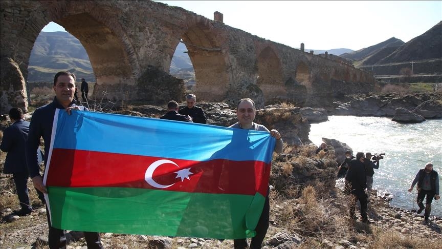 بازدید نمایندگان و سفرای کشورهای مختلف از سرزمین‌های آزاده شده آذربایجان
