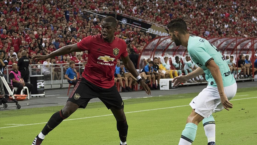 Manchester United'da sakatlanan Paul Pogba birkaç hafta oynayamayacak