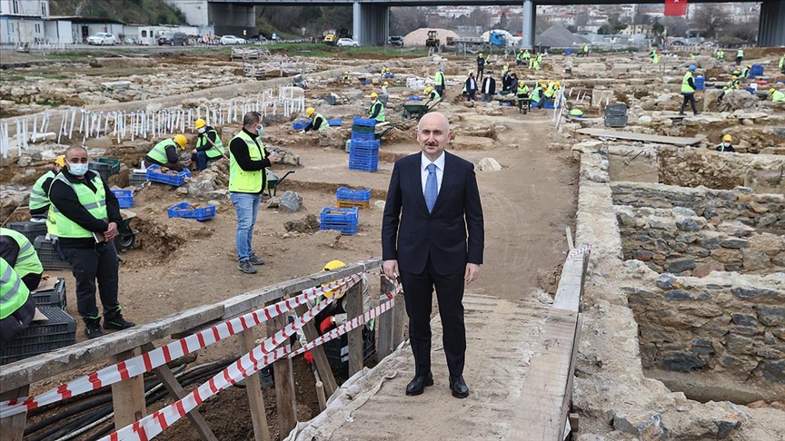 Bakan Karaismailoğlu: Haydarpaşa Gar Alanı, Arkeopark ve Gar Kompleksi, tasarım konseptiyle dünyada bir ilk olacak