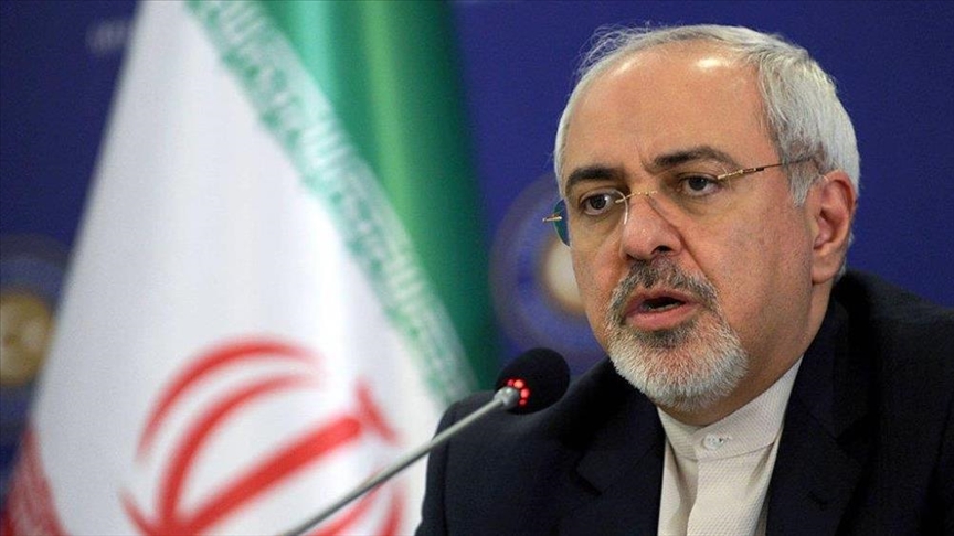 ظریف: ایران به تهدید با ایستادگی پاسخ می‌دهد