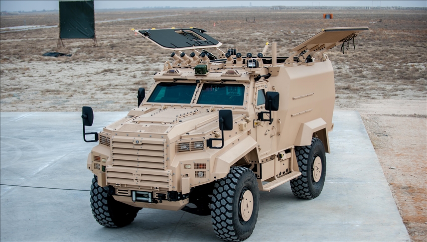 Turquie: Le blindé "Ejder Yalçin 4X4", doté d'un système de lance-roquettes