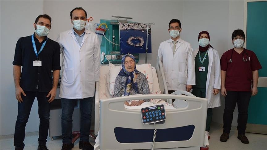 Turkey: 98-year-old woman survives COVID-19