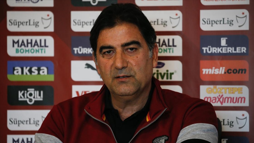 Göztepe Teknik Direktörü Ünal Karaman: Bizim önümüz aydınlık