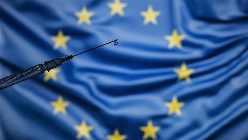 ЕС продлил сроки вакцинации 70% населения стран-участниц