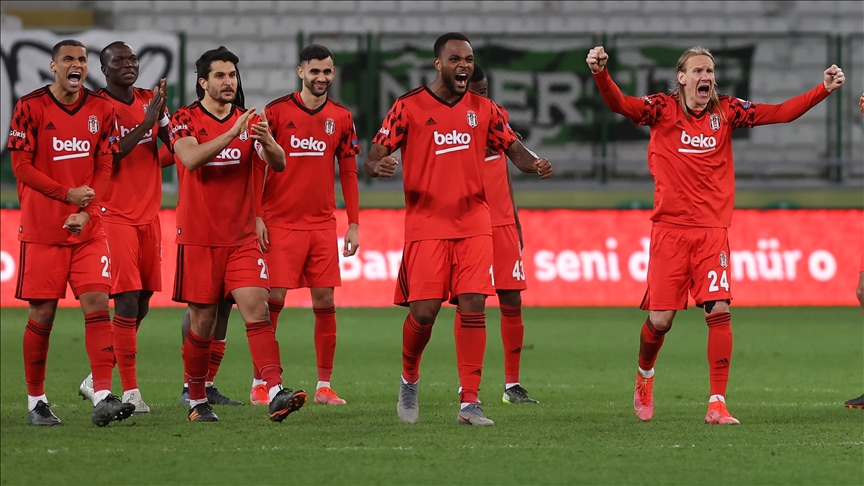 Football: Besiktas qualify for Turkish Cup semifinals