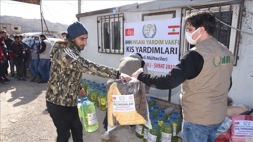 Lebanon: Turkish charity helps Syrian refugees