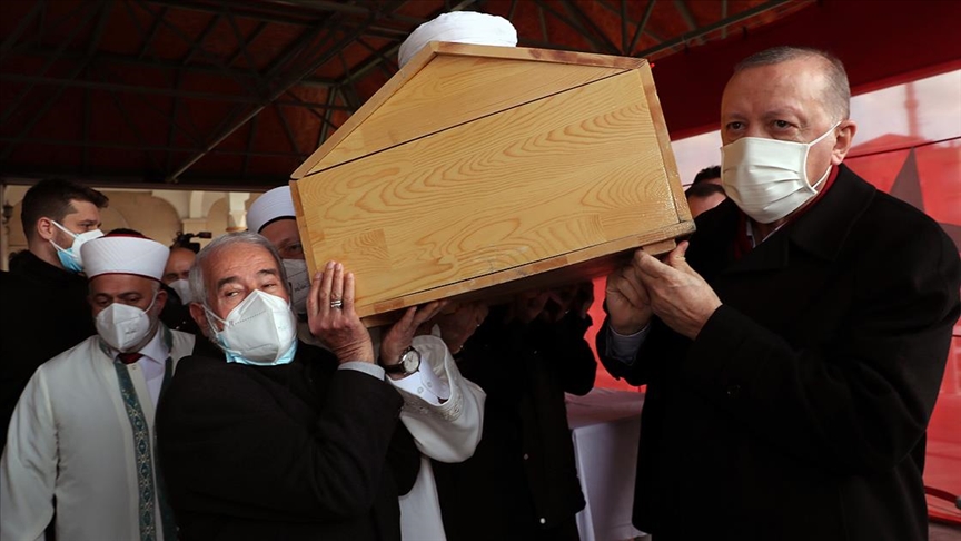 Erdoğan, Hafız Abdullah Nazırlı'nın cenaze törenine katıldı: Binlerce hafızı yetiştirmek her yiğidin karı değil