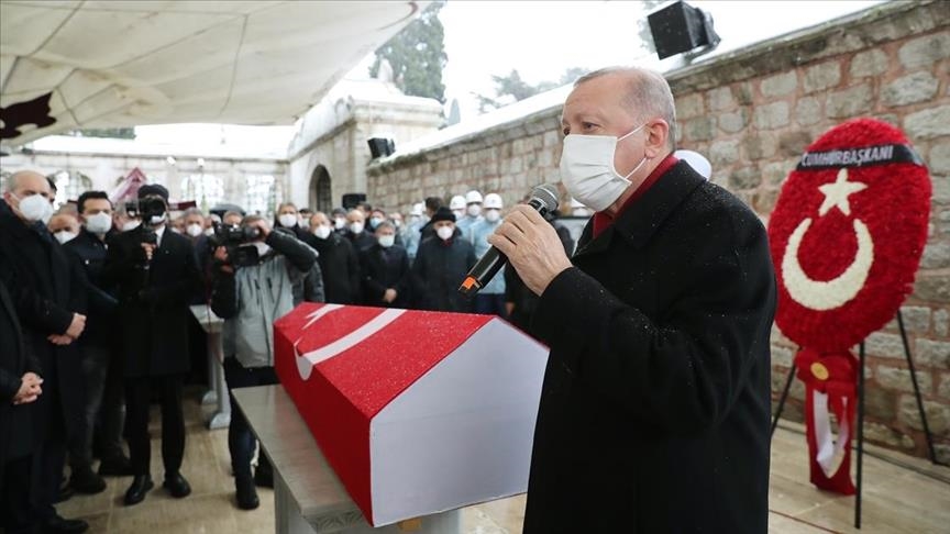 Turkey: Funeral held for ex-Istanbul mayor Kadir Topbas