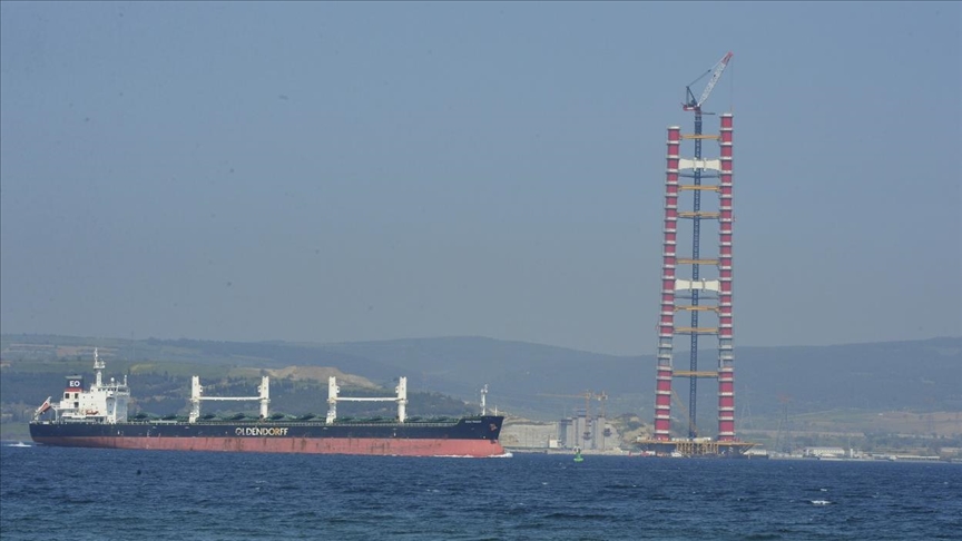 Avanza la construcción del puente colgante sobre los Dardanelos, en Turquía